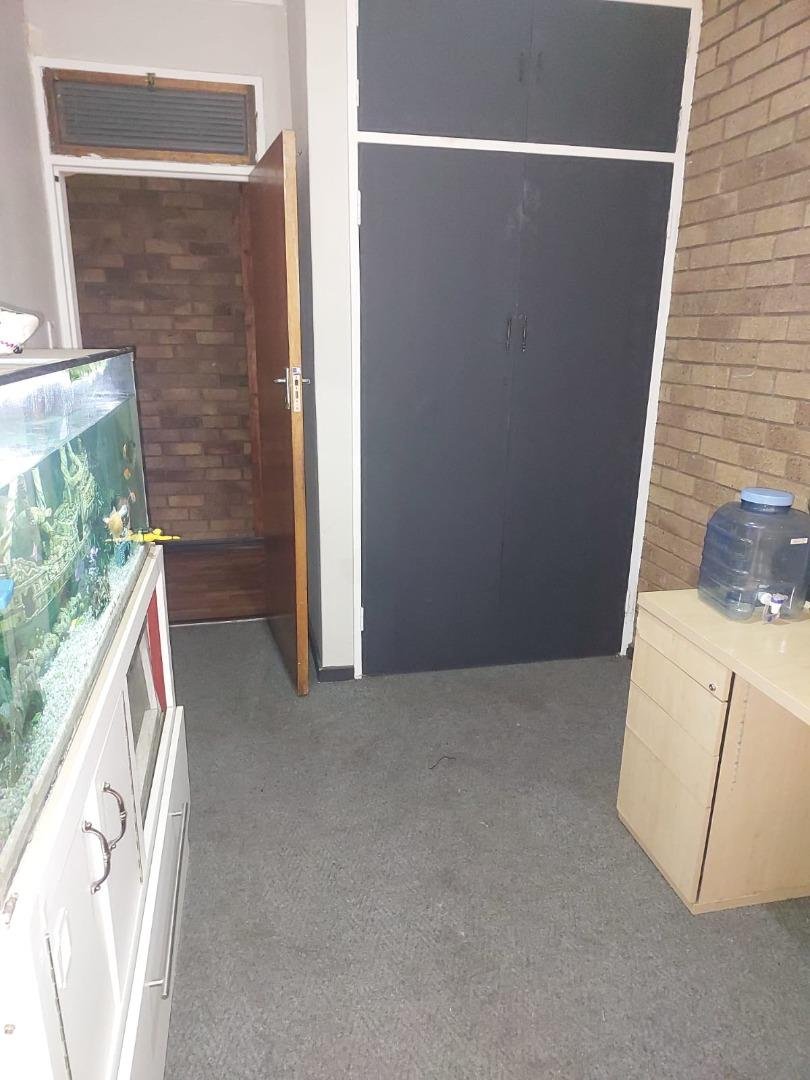 4 Bedroom Property for Sale in Lourenspark North West